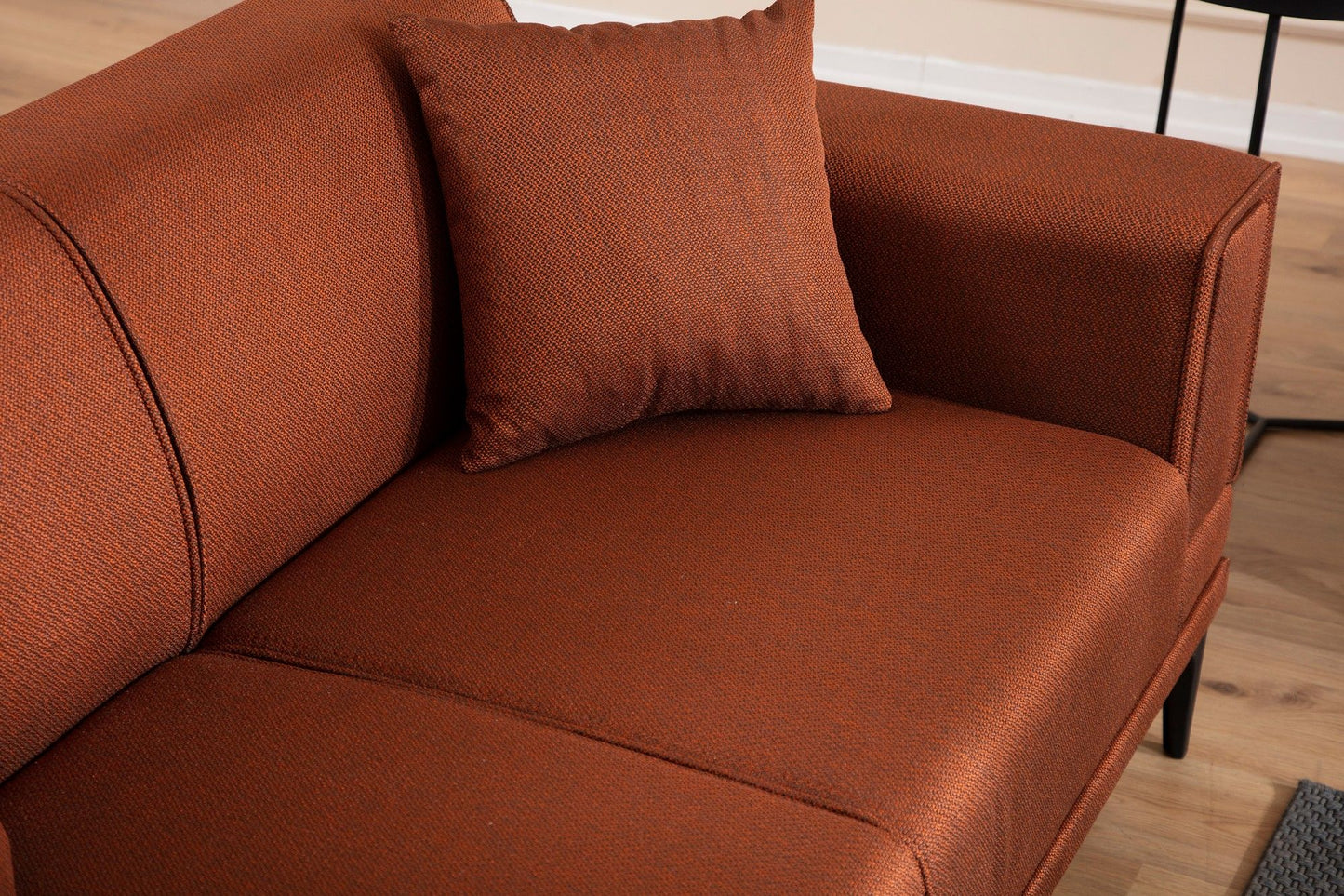 Horizon - Tile Red - 2-Seat Sofa