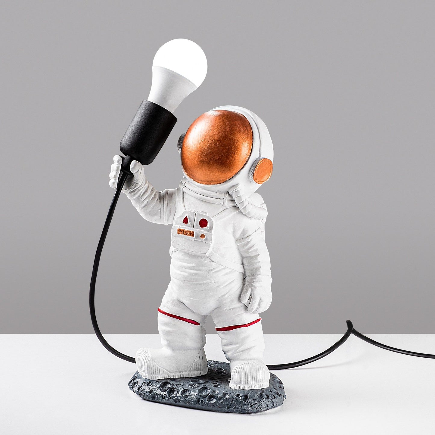 Astronaut - 2 - Table Lamp