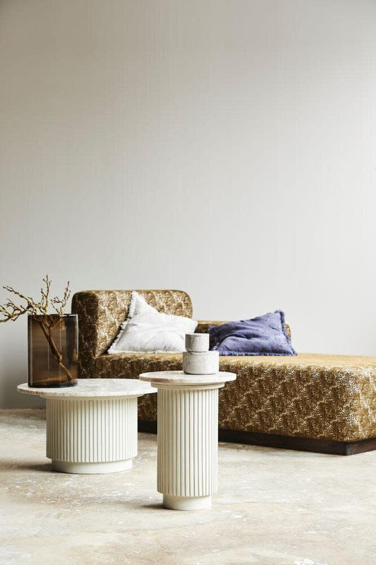 ERIE rundt sofabord i træ og marmor - ø75 cm - råhvid, brun, beige