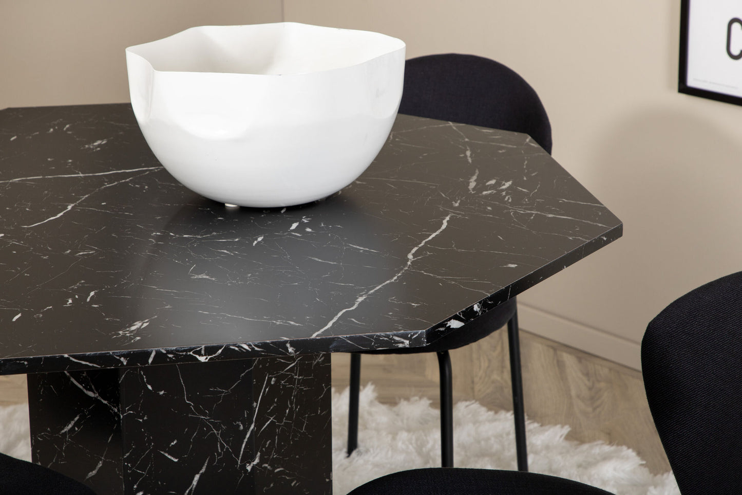Marbs - Rundt spisebord, Sort glas Marmor+Vault Spisebordsstol , Sorte ben, Sort Stof
