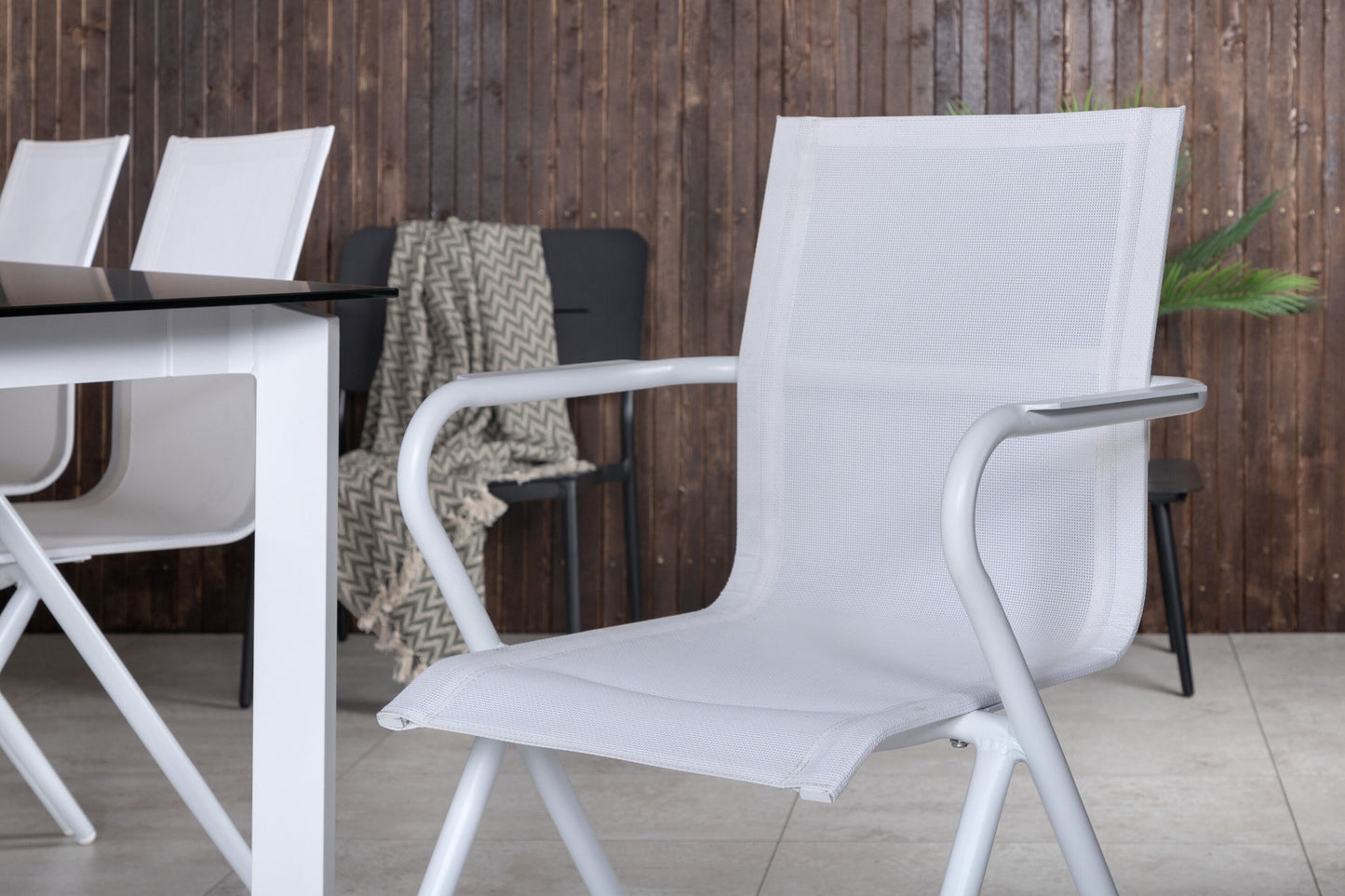 Santorini - Spisebord, 200*100 hvid alu / grå glas+Alia Spisebordsstol - Hvid Alu / Hvid Tekstil