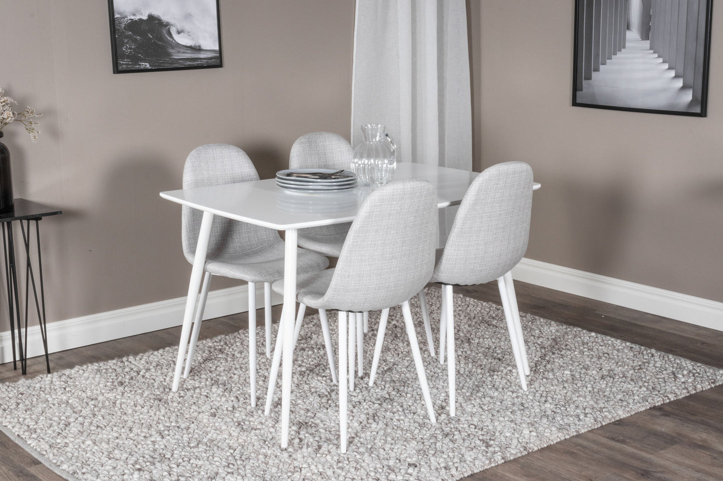 Polar Spisebord 120 cm - Hvid Hvid+ Polar Spisebordsstol - Hvide ben - Lys