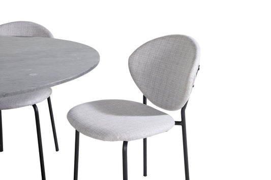 Estelle - Rundt spisebord, ø106 H75 - Sort+Vault Spisebordsstol - Sorte ben - Gråt stof