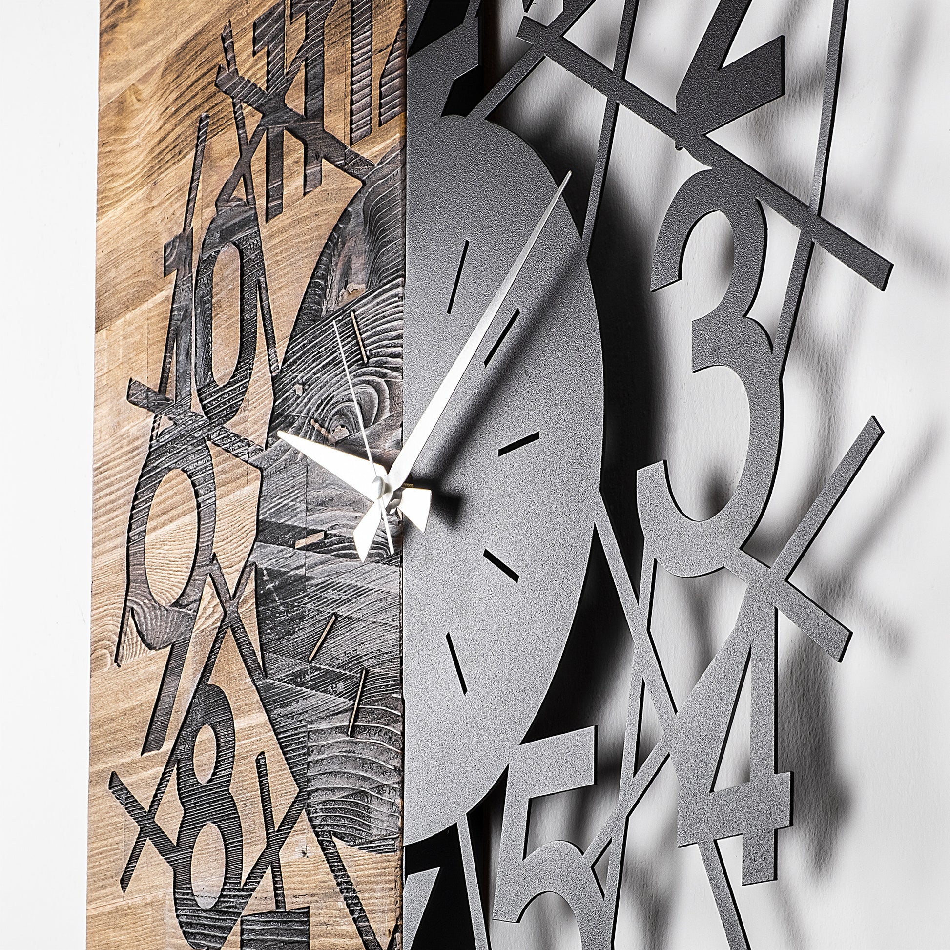TAKK Wooden Clock 26 - NordlyHome.dk