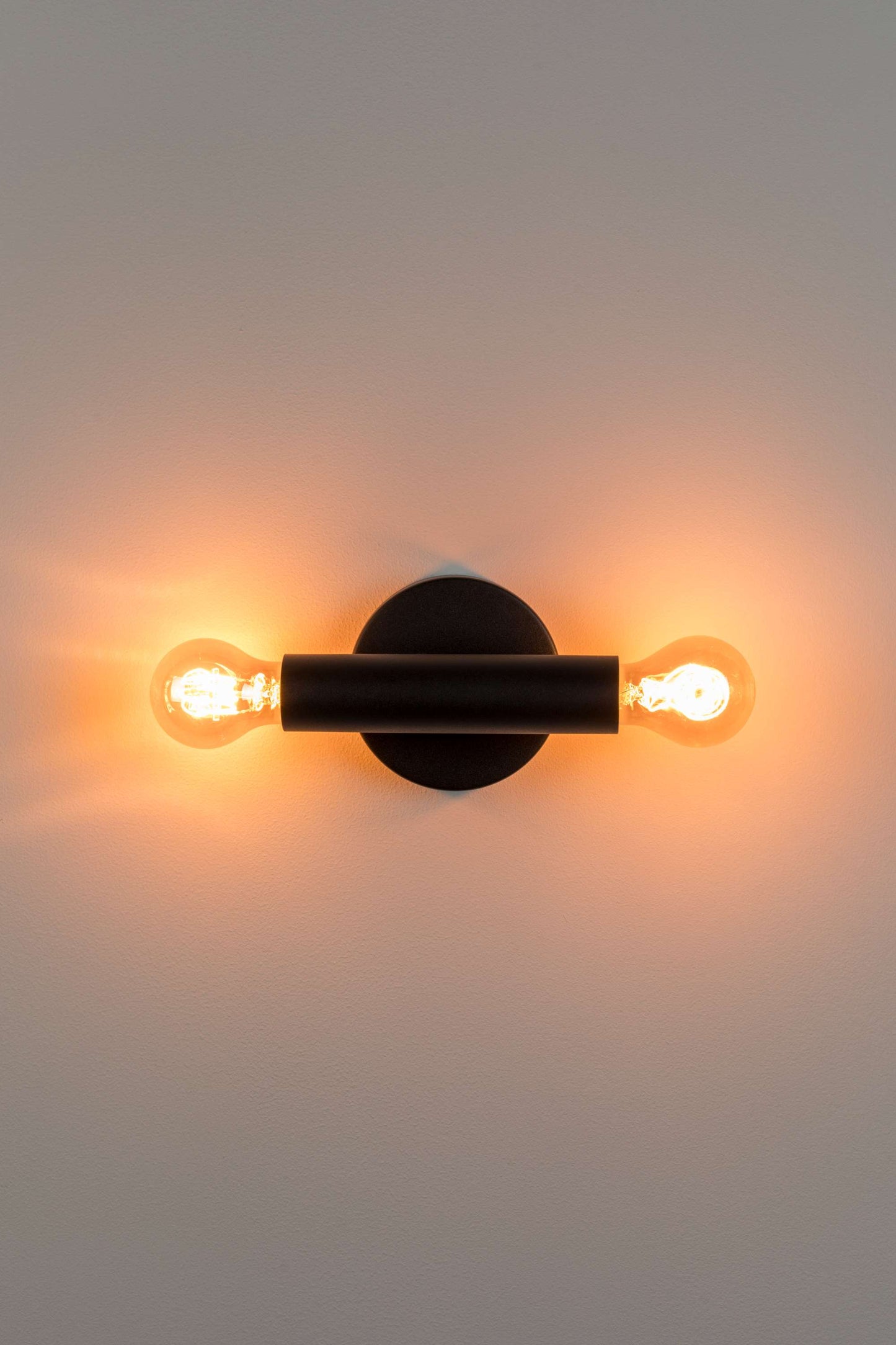 Zuiver | WALL LAMP HAWK BLACK Default Title