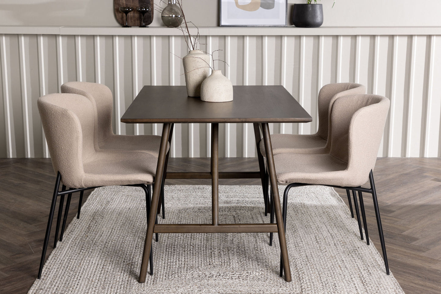 Kaseidon Spisebord - Rumbertræ / mørkebrun MDF +Modesto Spisestol - Beige / Beige Boucle _4