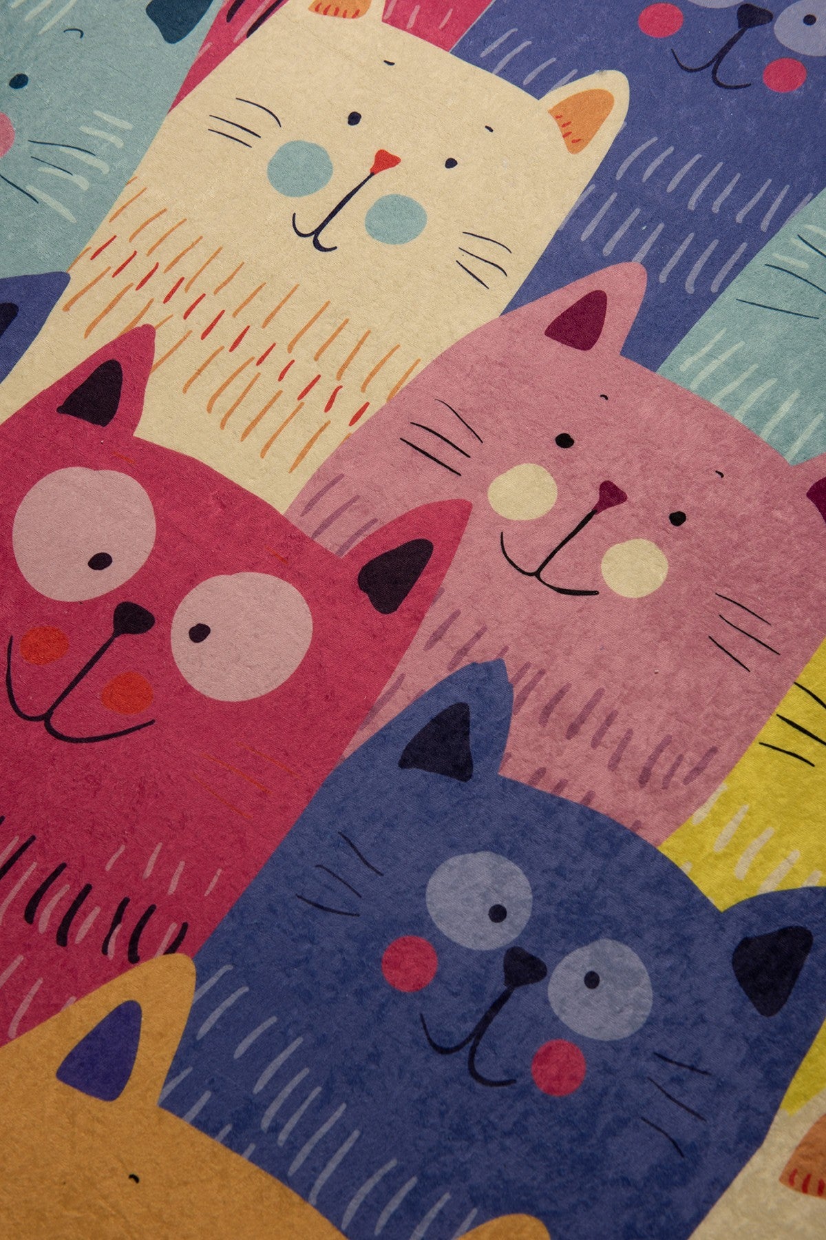 TAKK Cats - Colourful (140 x 190) - NordlyHome.dk
