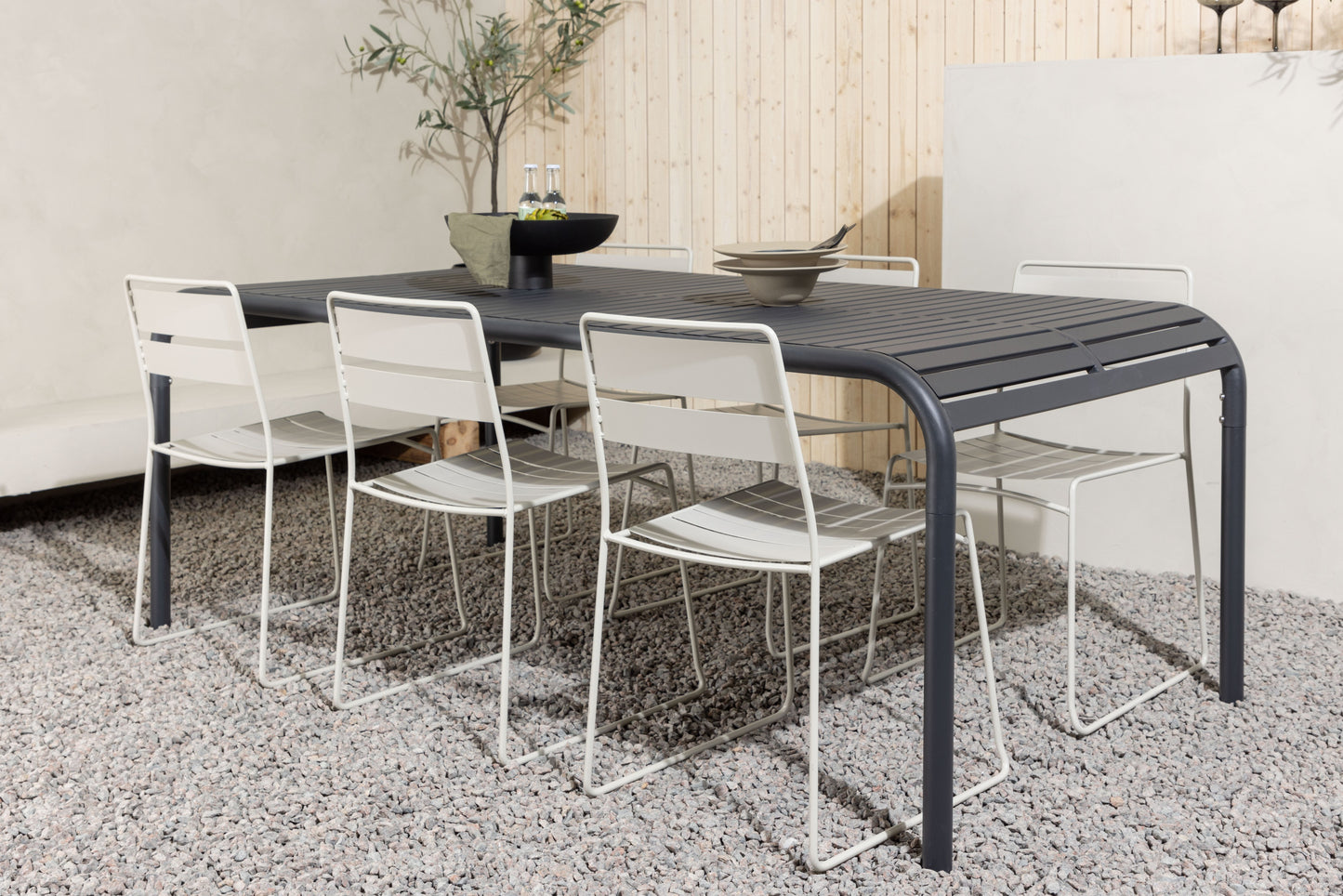 Borneo - Spisebord, Aluminium - Sort / Rektangulær 100*200* + Lia Spisebordsstol - Beige