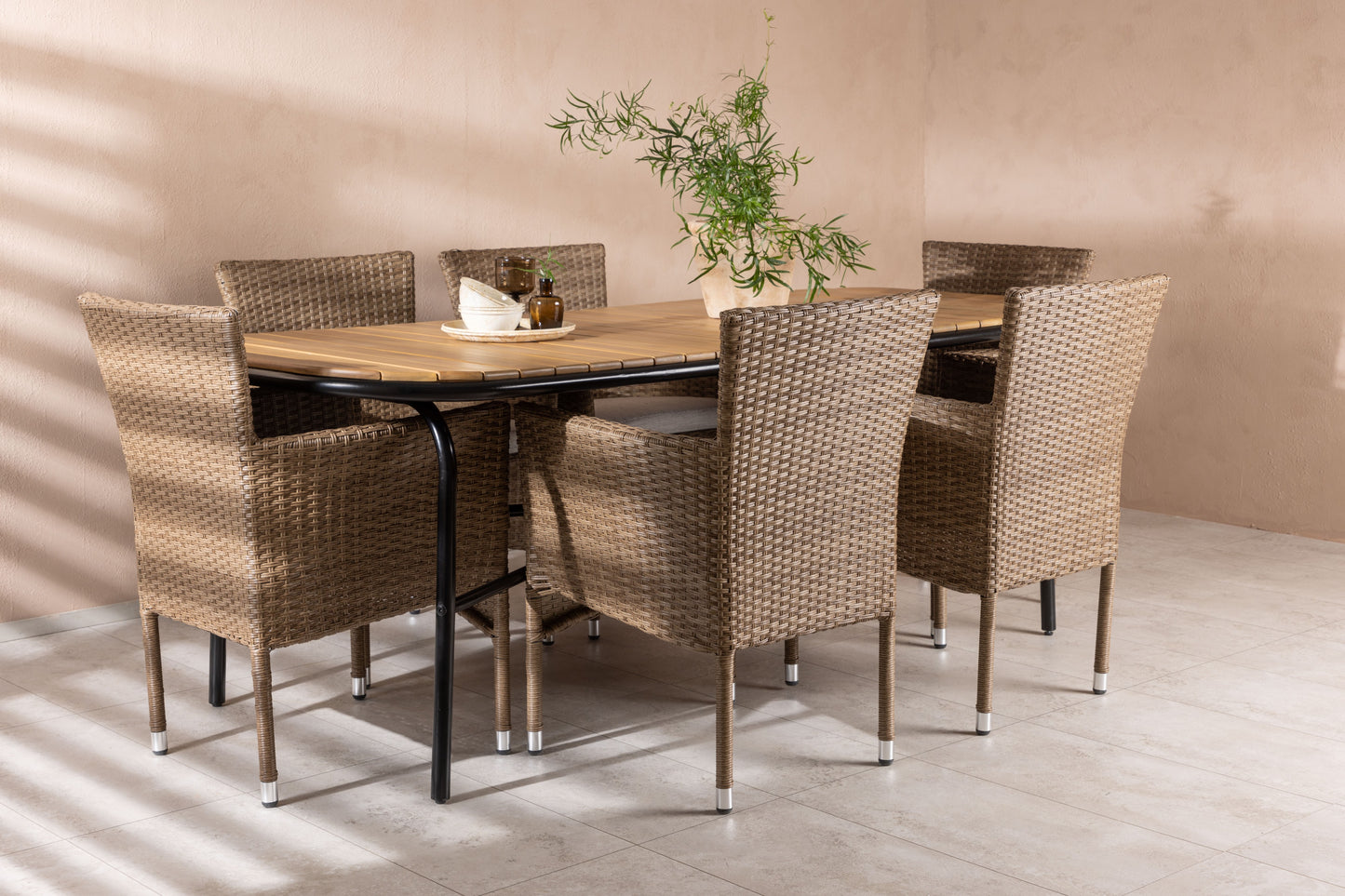 Holmbeck - Spisebord, Stål - Sort / Rektangulær 90*200*75 + Malia stol Aluminium - Natur / flet